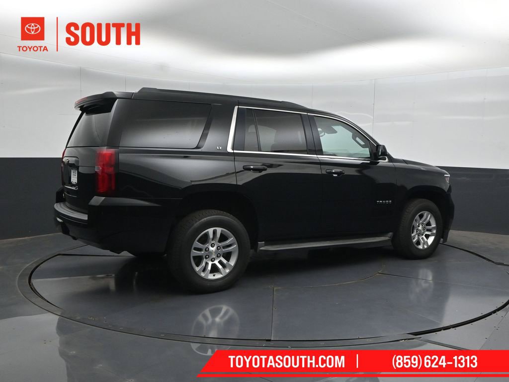 Used 2016 Chevrolet Tahoe LT w/ Luxury Package AWD/4WD image 2