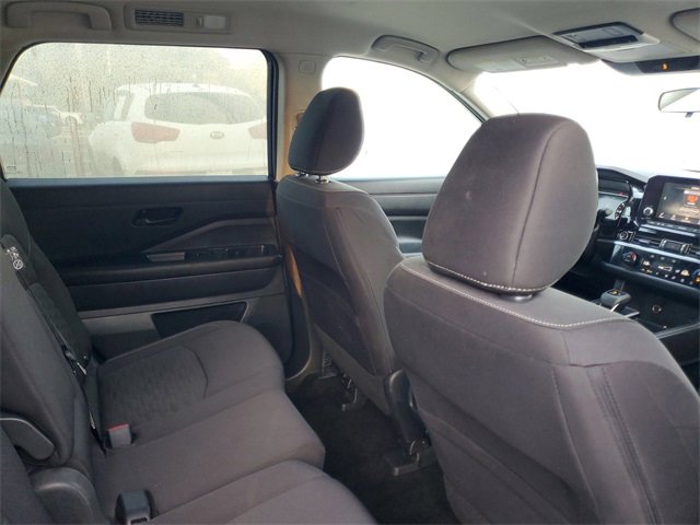 Used 2024 Nissan Pathfinder SV image 33