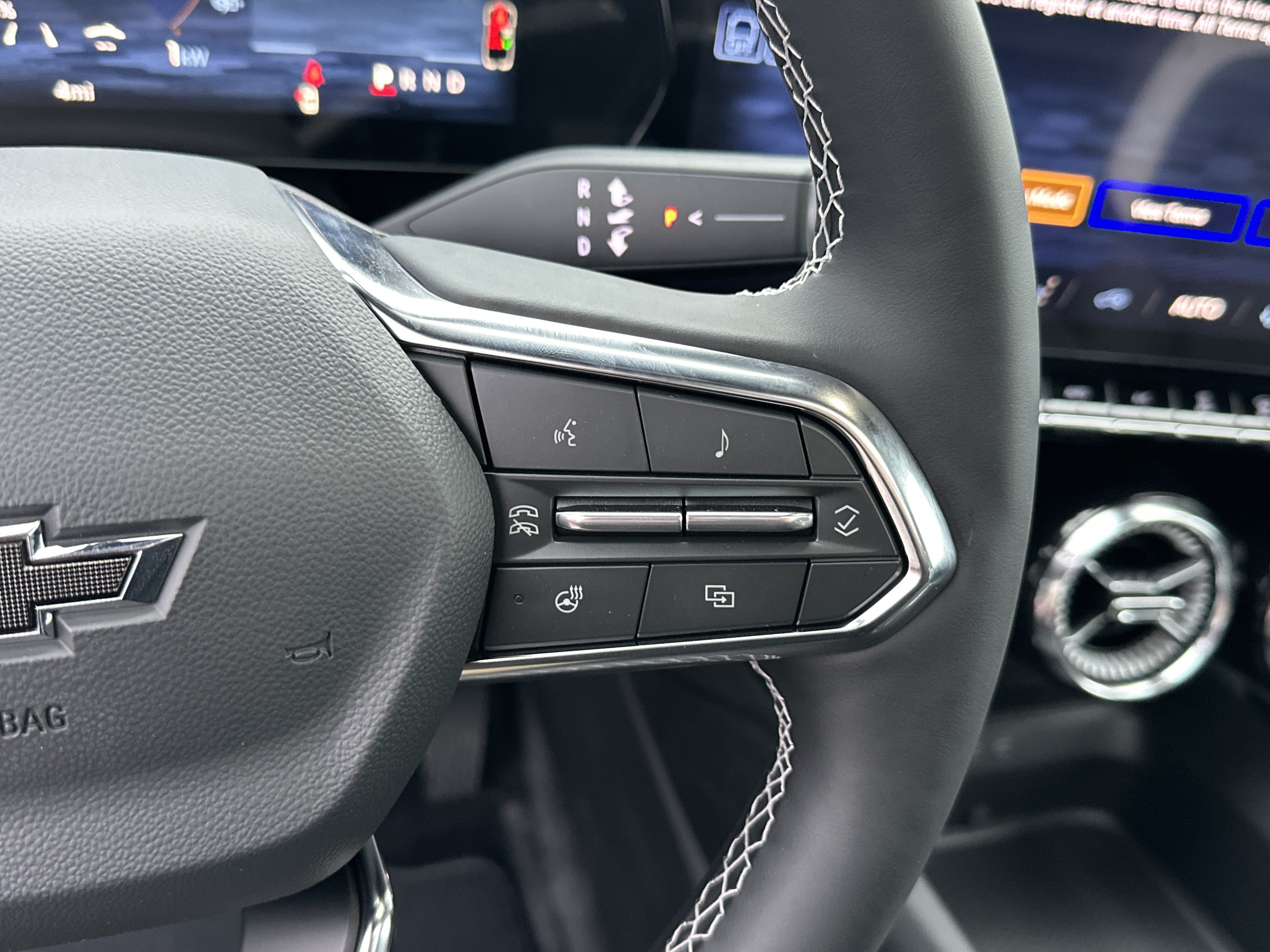 New 2026 Chevrolet Blazer EV LT AWD/4WD image 19