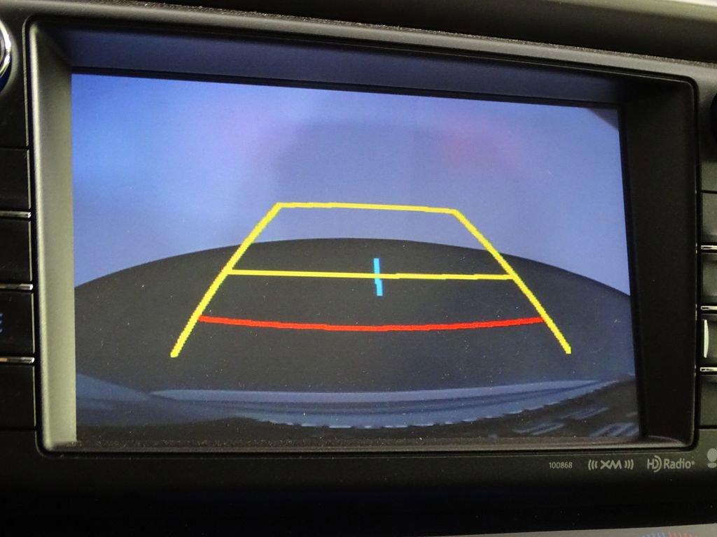 Used 2018 Toyota RAV4 Limited image 10