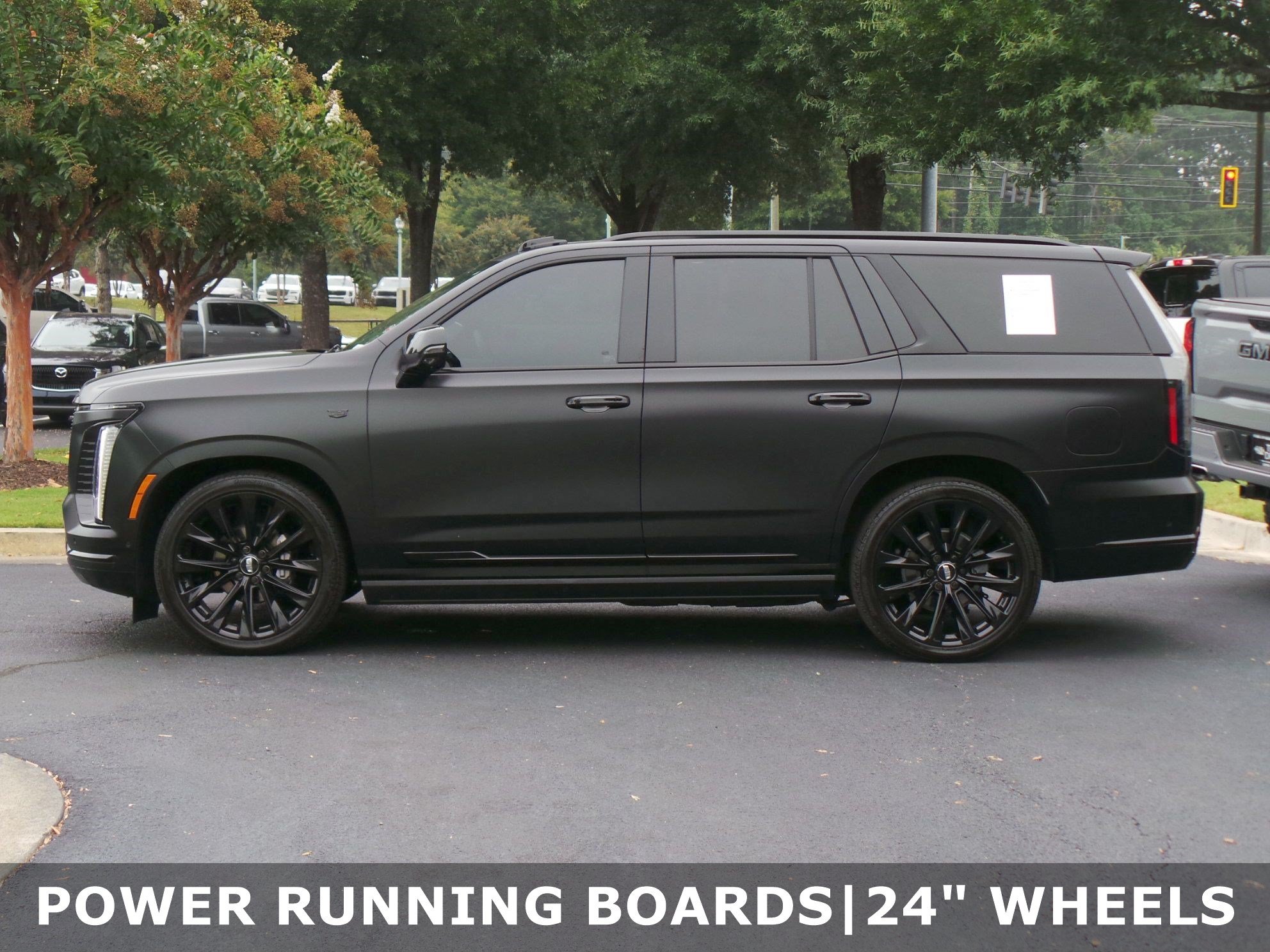 Used 2026 Cadillac Escalade Platinum Sport w/ LPO, ONYX Package AWD/4WD image 5