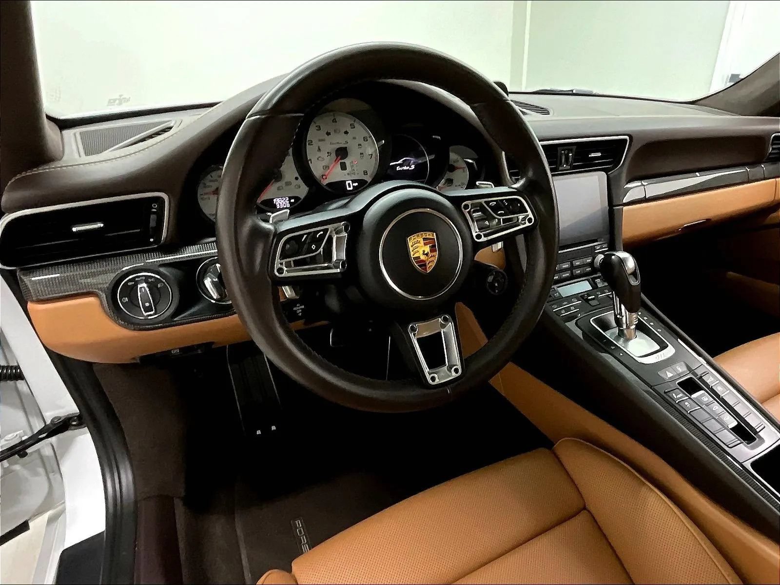 Used 2017 Porsche 911 Turbo S AWD/4WD image 19