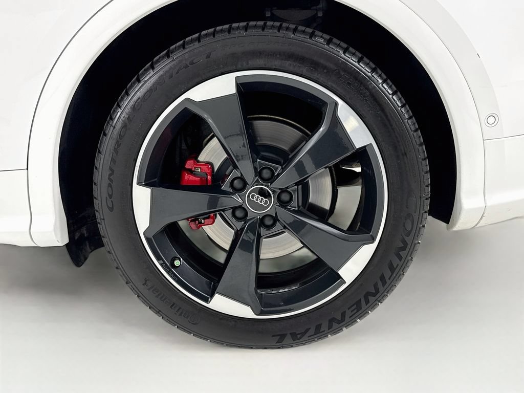 Used 2020 Audi SQ5 Prestige AWD/4WD image 32