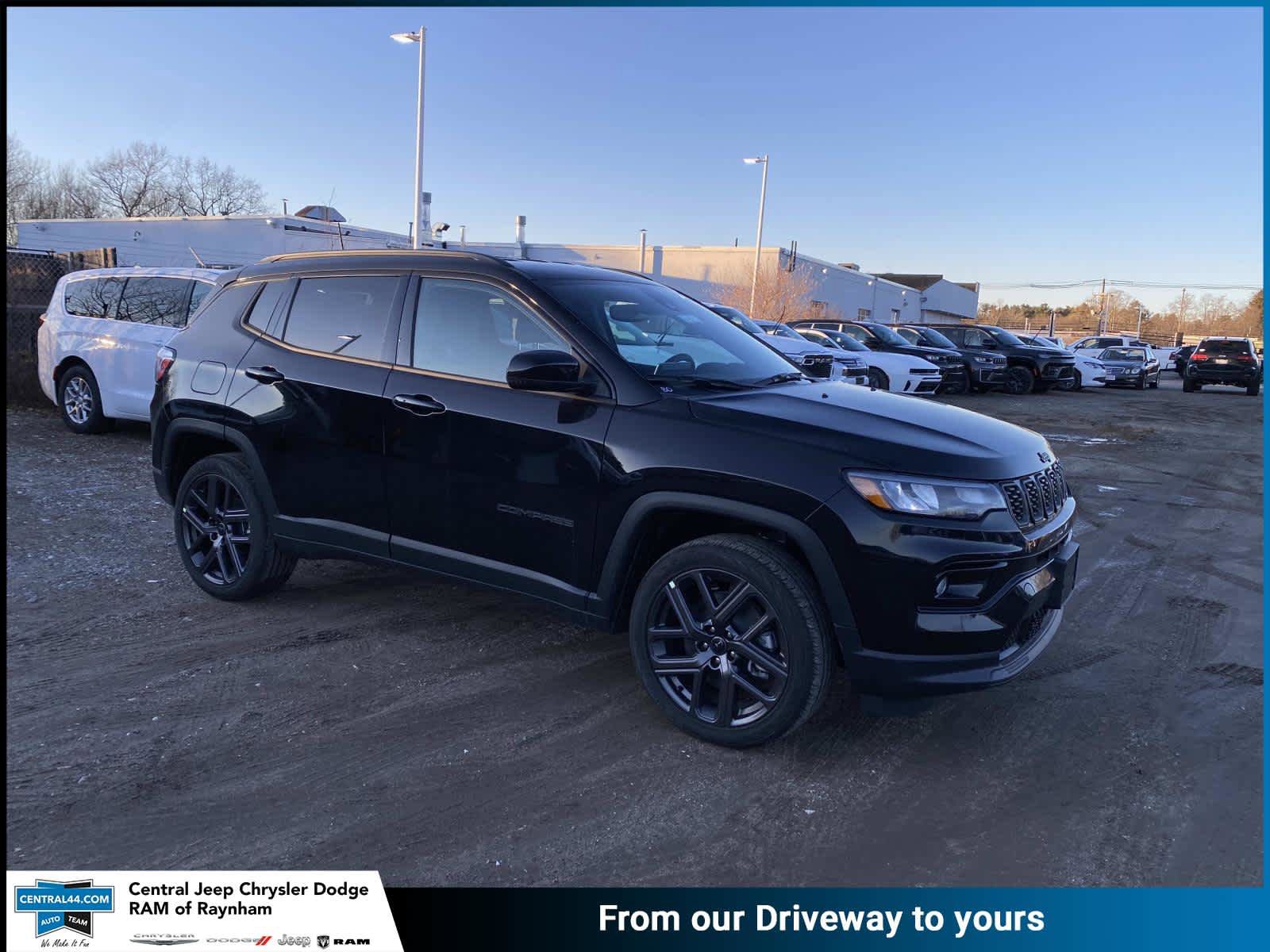 New 2026 Jeep Compass Limited image 1