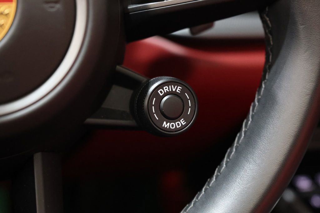 Used 2021 Porsche 911 Targa 4S image 35