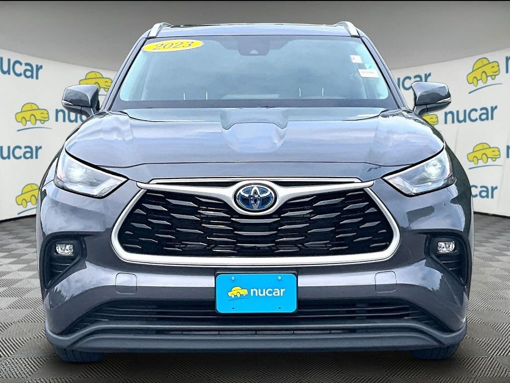 Used 2023 Toyota Highlander XLE AWD/4WD video 2