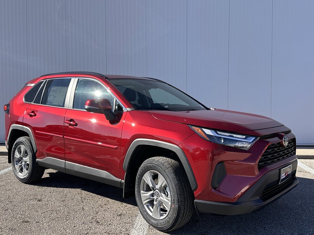 New 2025 Toyota RAV4 XLE image 6