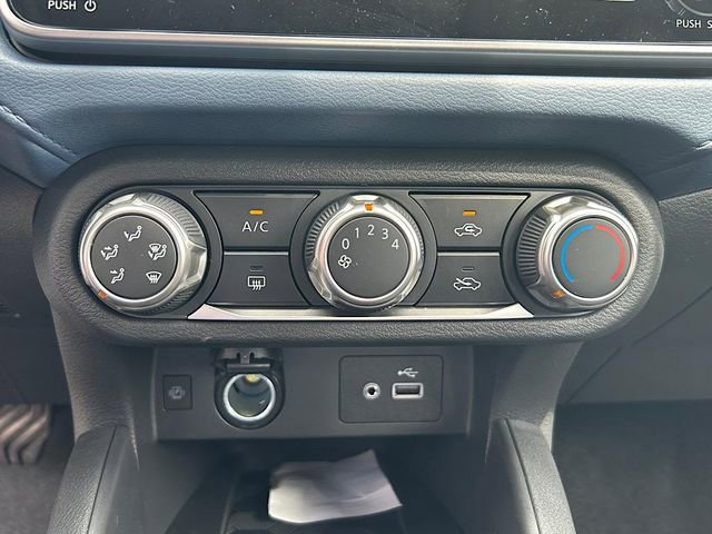 New 2025 Nissan Versa SV w/ Trunk Package image 17