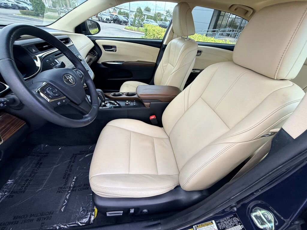 Used 2014 Toyota Avalon Limited image 5