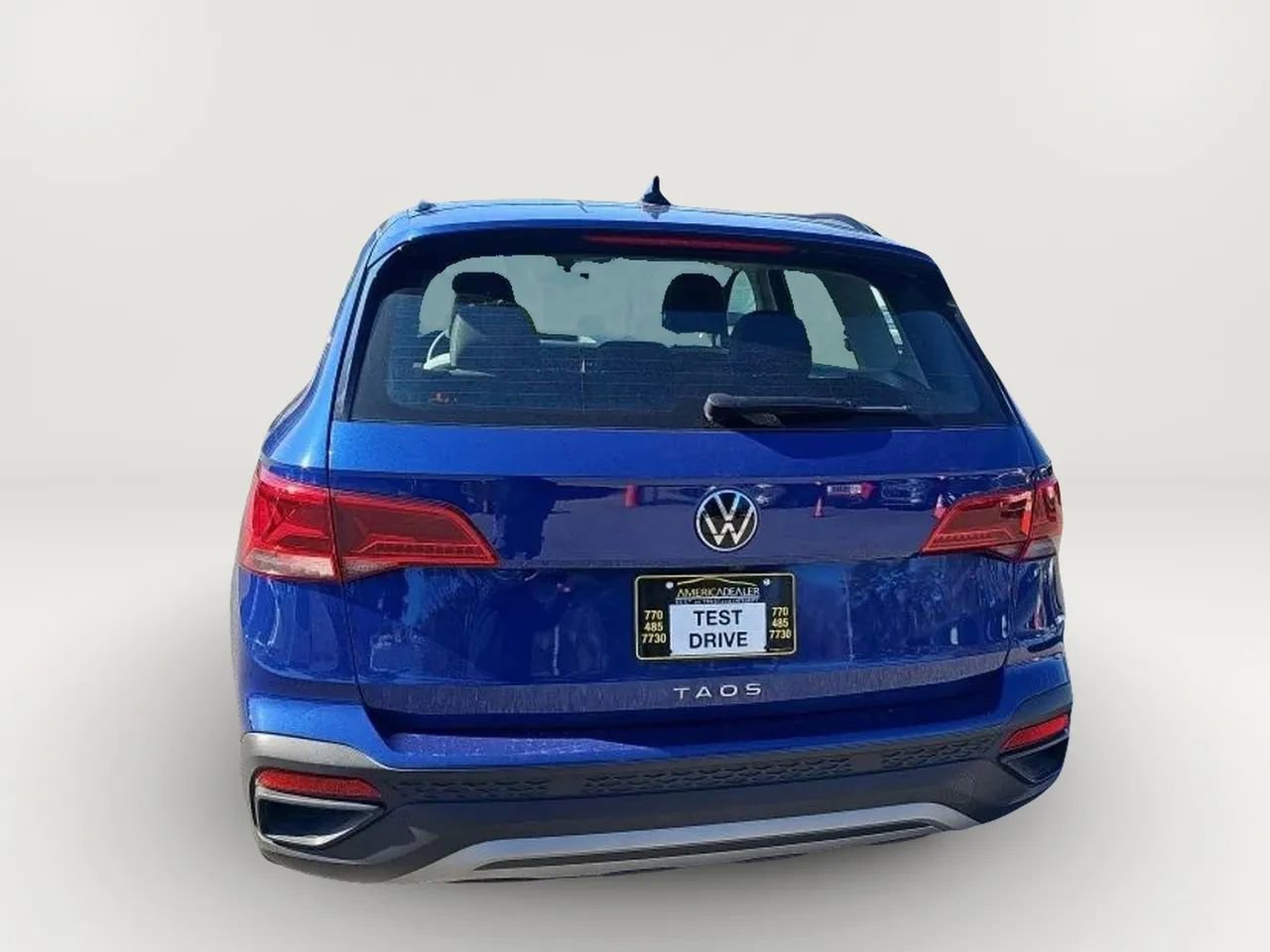 Used 2024 Volkswagen Taos S image 4