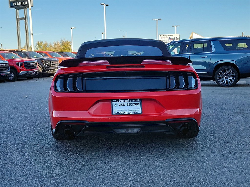 Used 2020 Ford Mustang Premium image 9