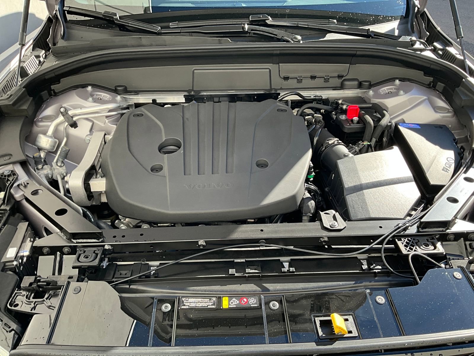 New 2026 Volvo XC60 B5 Plus w/ Climate Package image 26