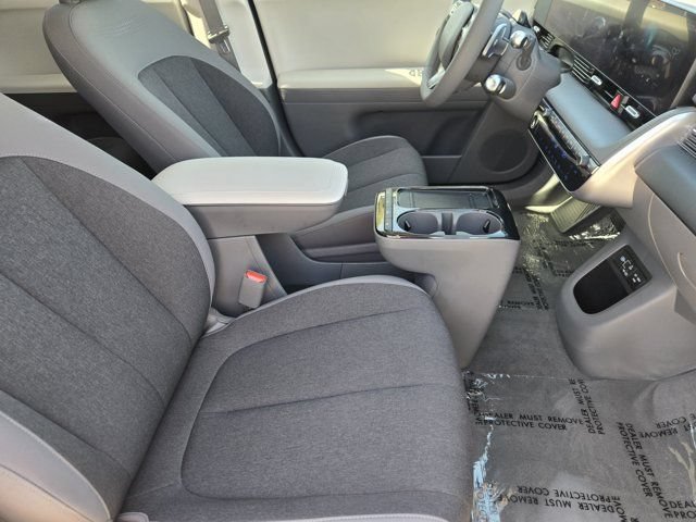 Certified 2025 Hyundai Ioniq 5 SE RWD image 13