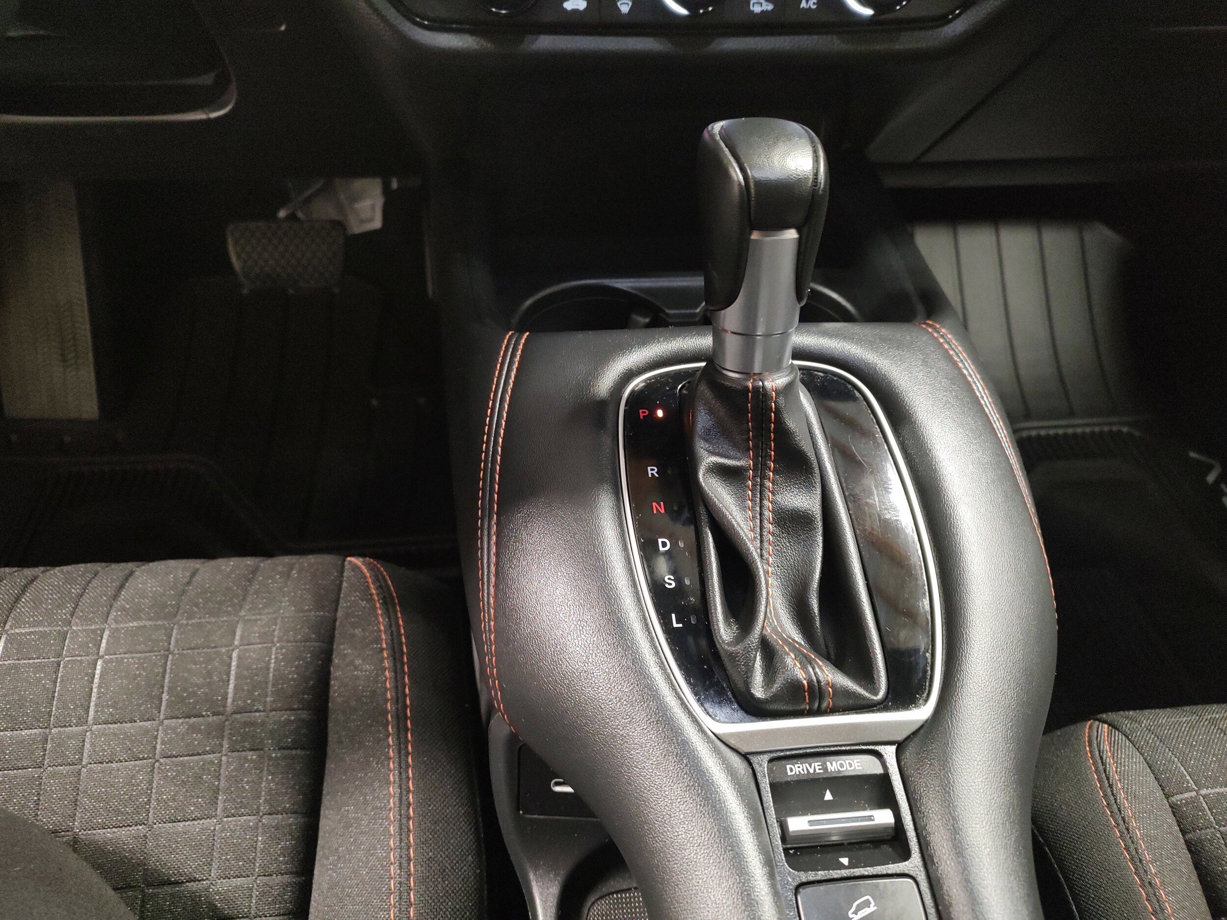 Used 2024 Honda HR-V Sport image 8