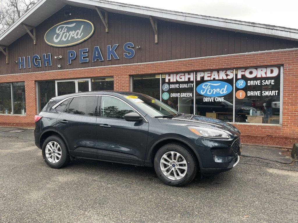 Certified 2022 Ford Escape SE w/ Convenience Package