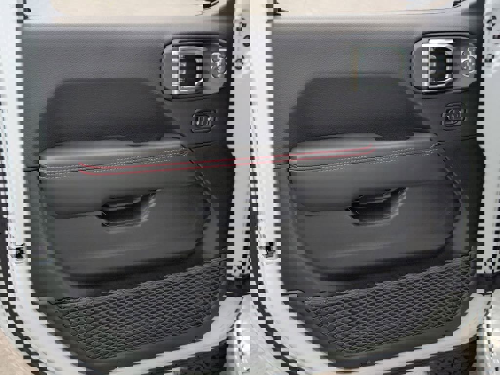 New 2026 Jeep Wrangler Unlimited Rubicon image 13