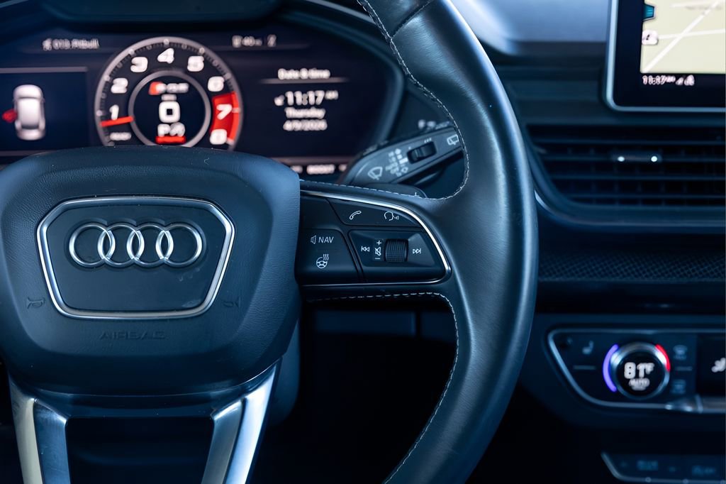 Used 2020 Audi SQ5 Premium Plus w/ Premium Plus Package AWD/4WD image 31