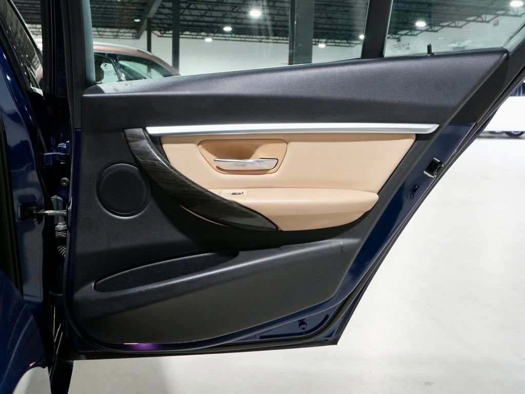 Used 2017 BMW 330i Sedan image 28