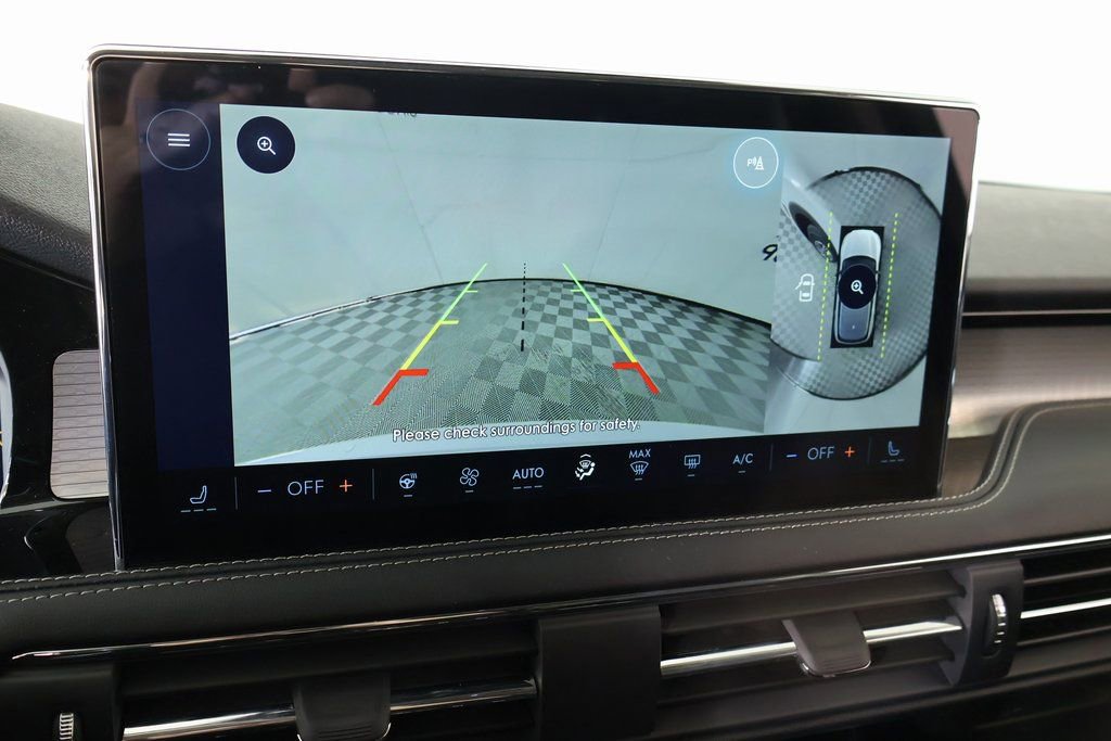 New 2026 Lincoln Corsair Premiere image 6