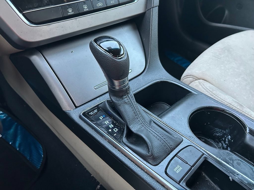 Used 2015 Hyundai Sonata SE FWD image 26