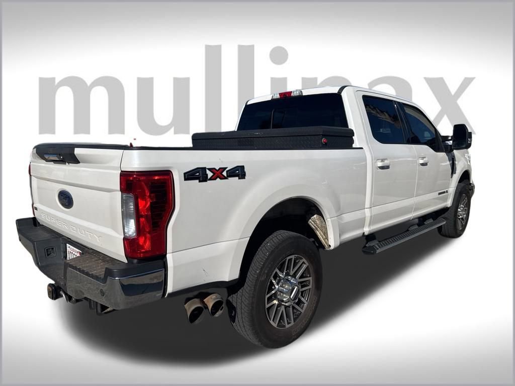 Used 2017 Ford F250 Lariat image 4
