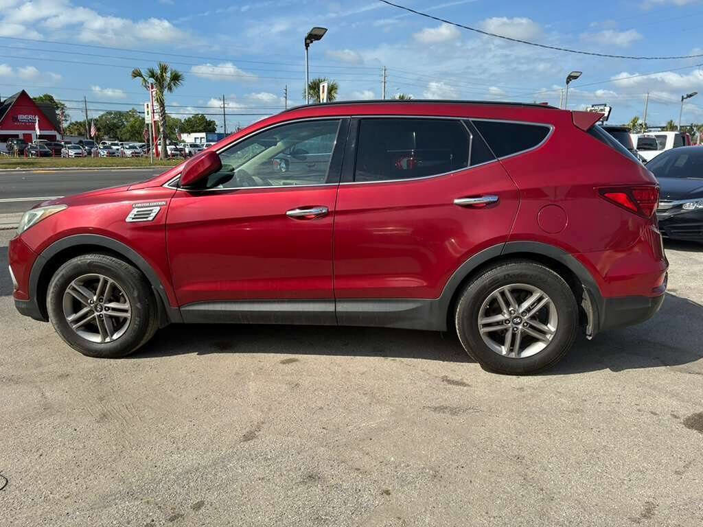 Used 2017 Hyundai Santa Fe Sport FWD image 6