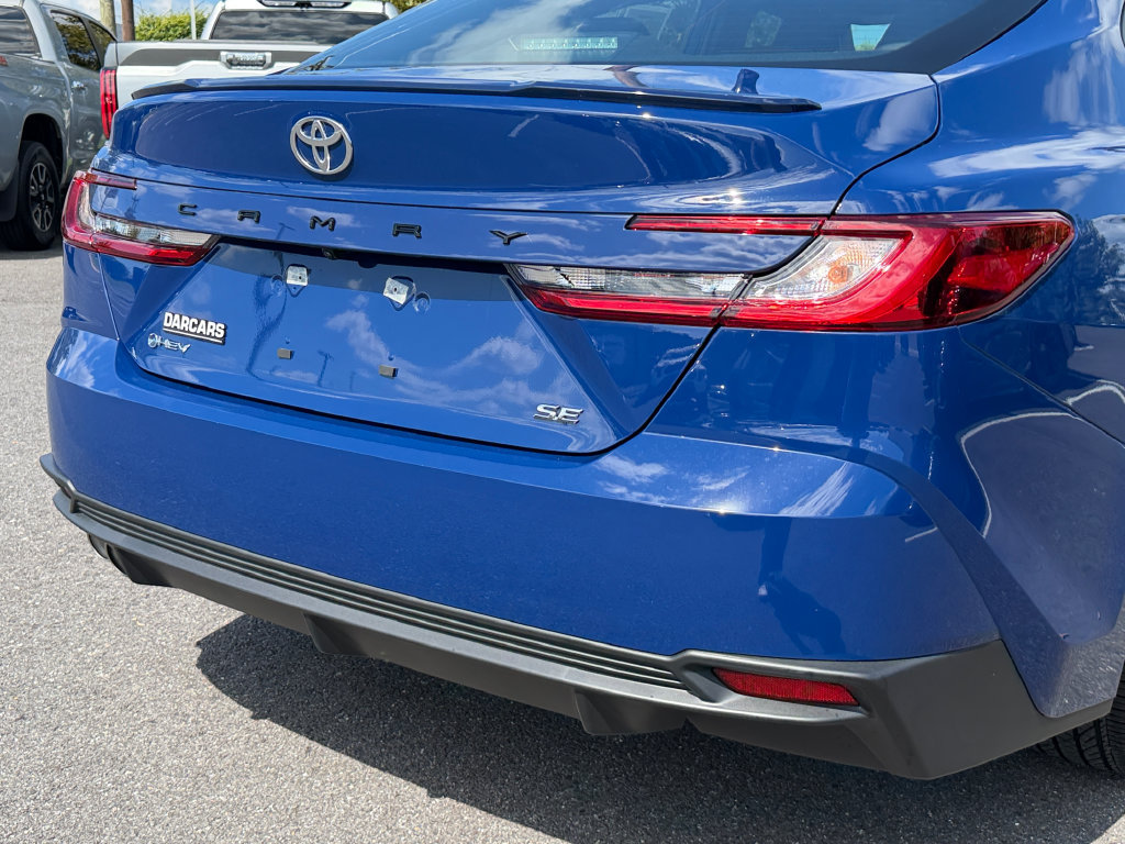 Used 2026 Toyota Camry SE w/ Convenience Package FWD image 10