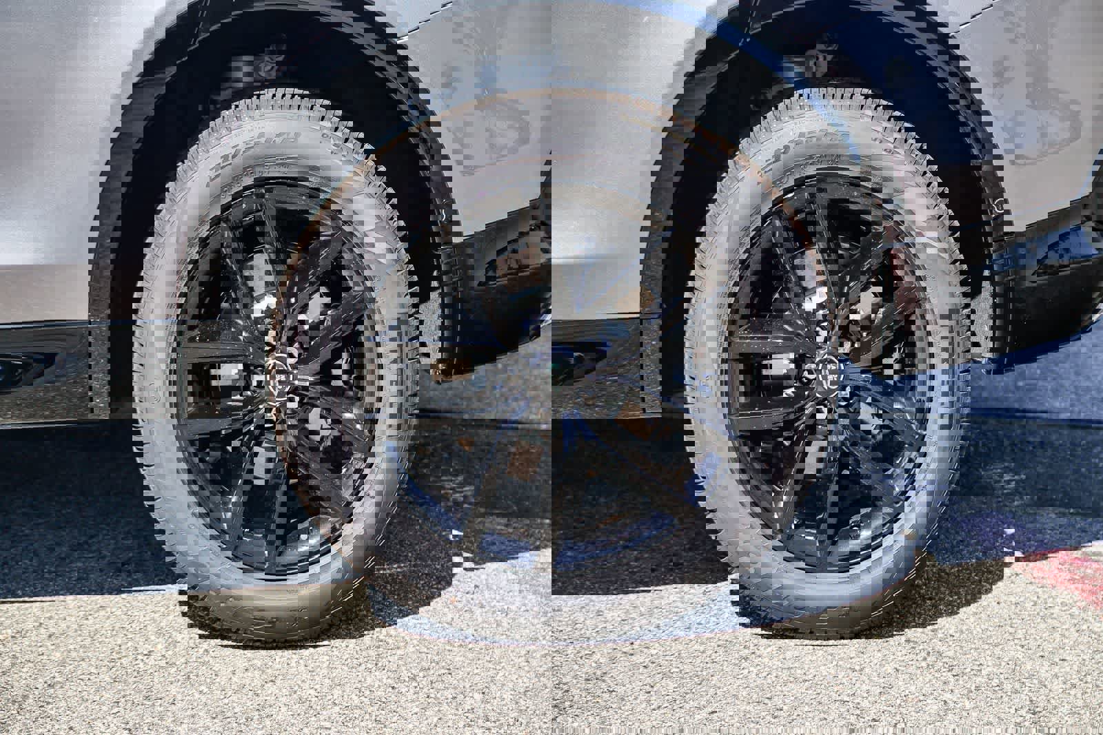 New 2026 Land Rover Discovery Sport Landmark image 8