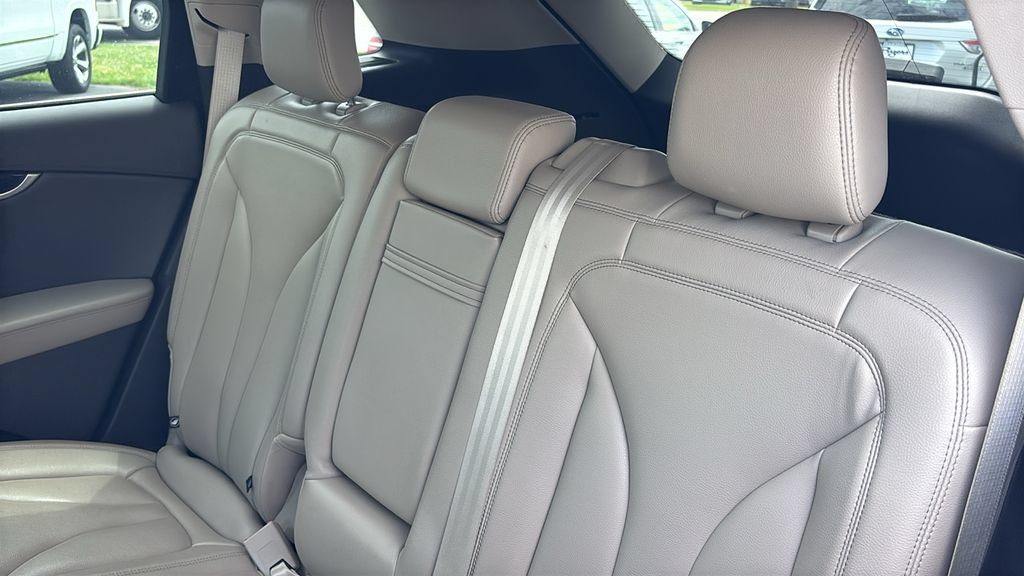 Used 2021 Lincoln Nautilus AWD image 26