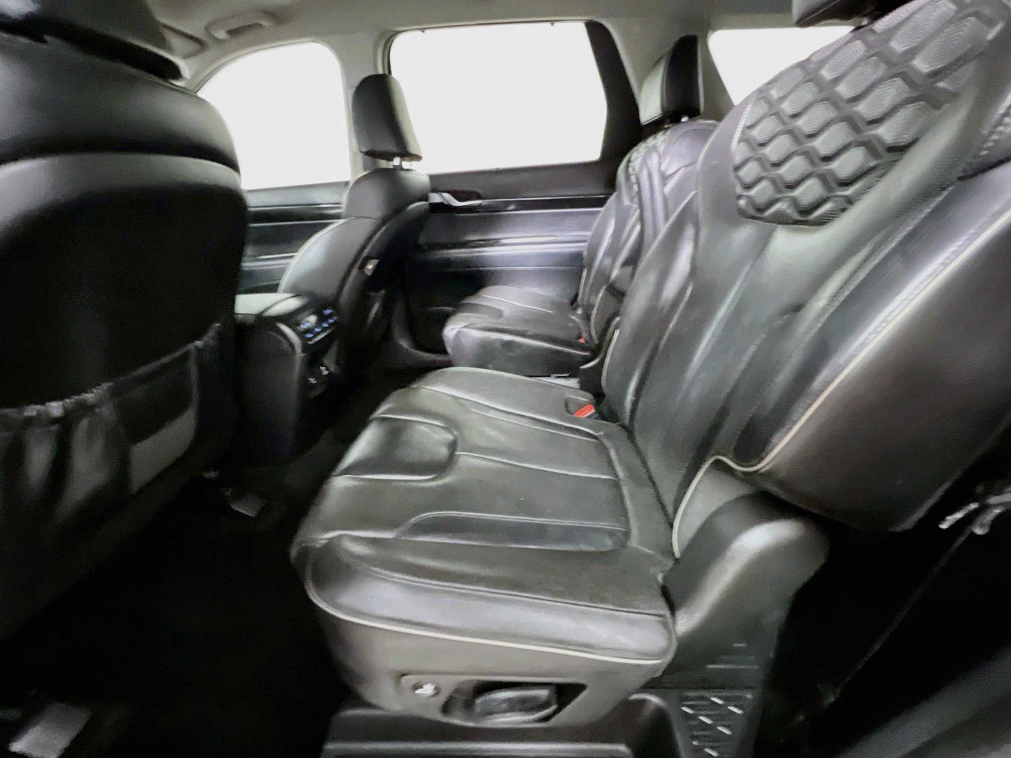 Used 2021 Hyundai Palisade Limited FWD image 29
