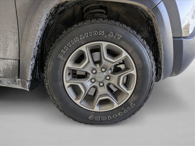 Used 2022 Jeep Cherokee Trailhawk w/ Sun, Sound & Nav Group image 22