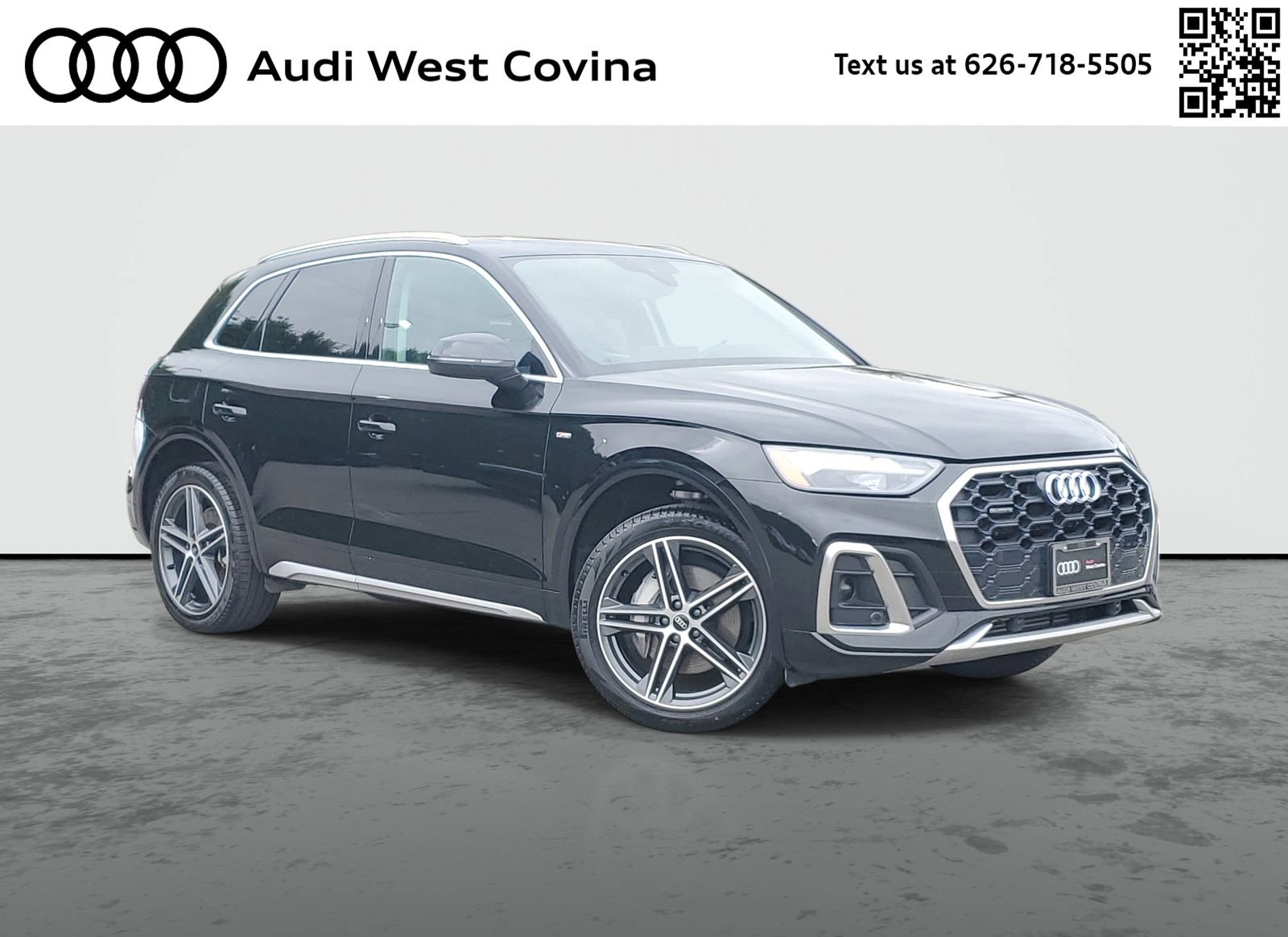 Used 2023 Audi Q5 e Premium w/ Convenience Package AWD/4WD image 1