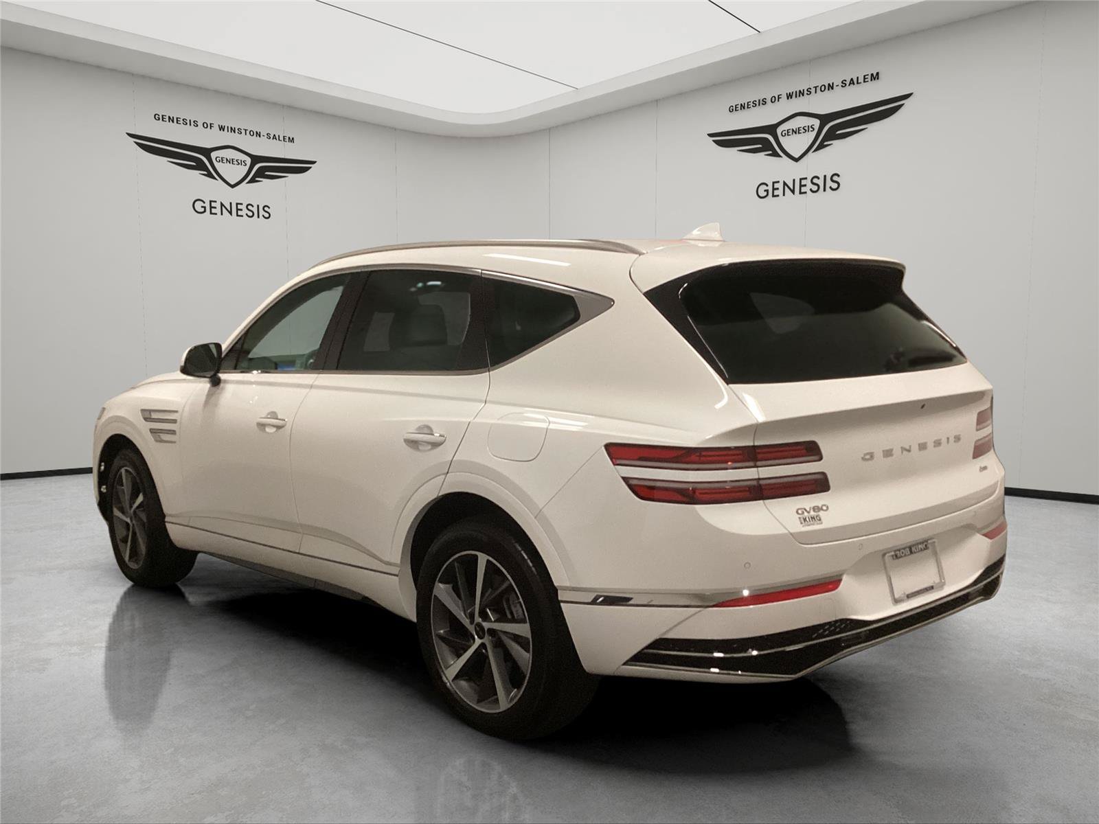 Used 2025 Genesis GV80 2.5T Select AWD/4WD image 3