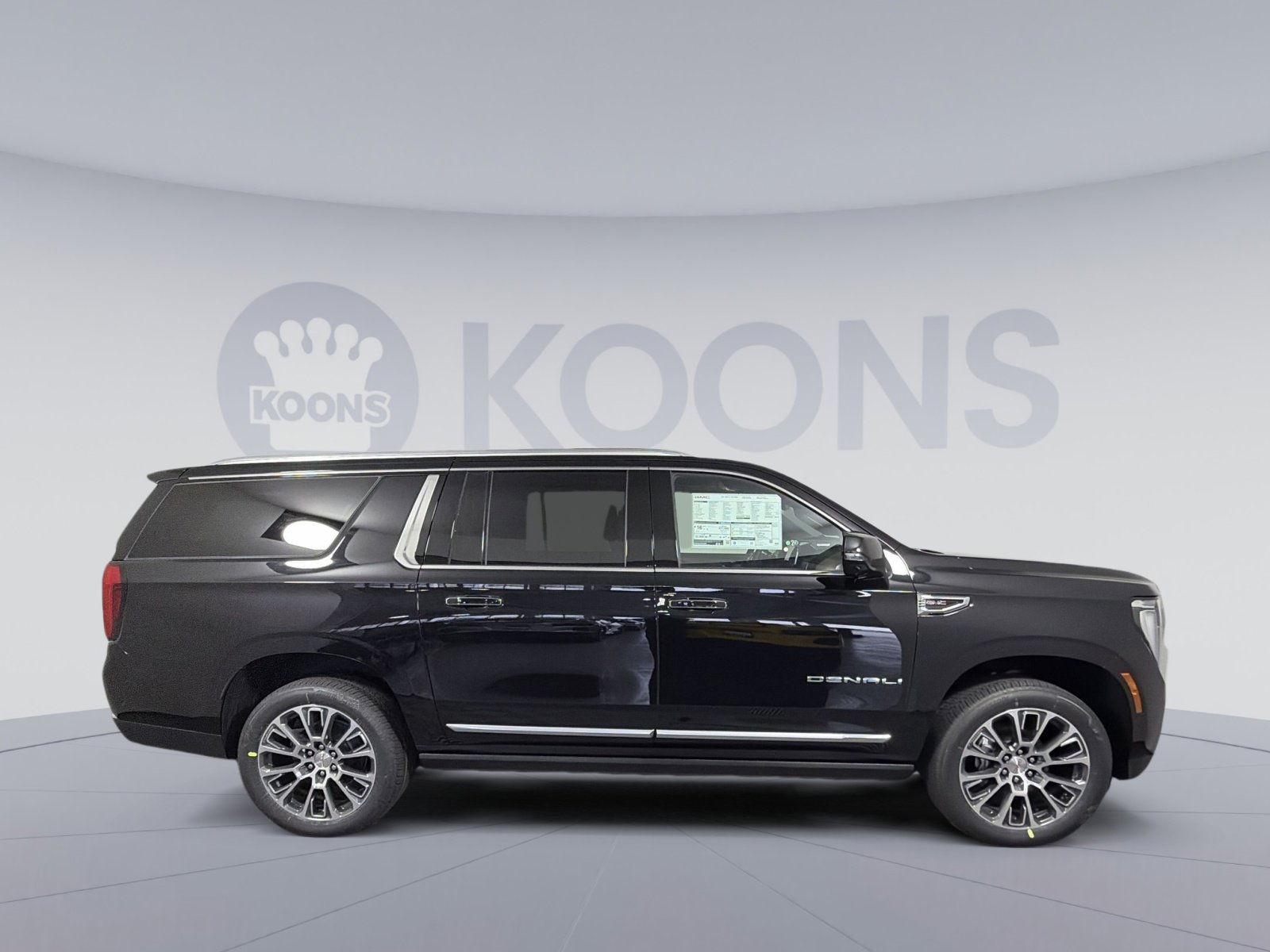 New 2026 GMC Yukon XL Denali w/ Denali Reserve Package image 8