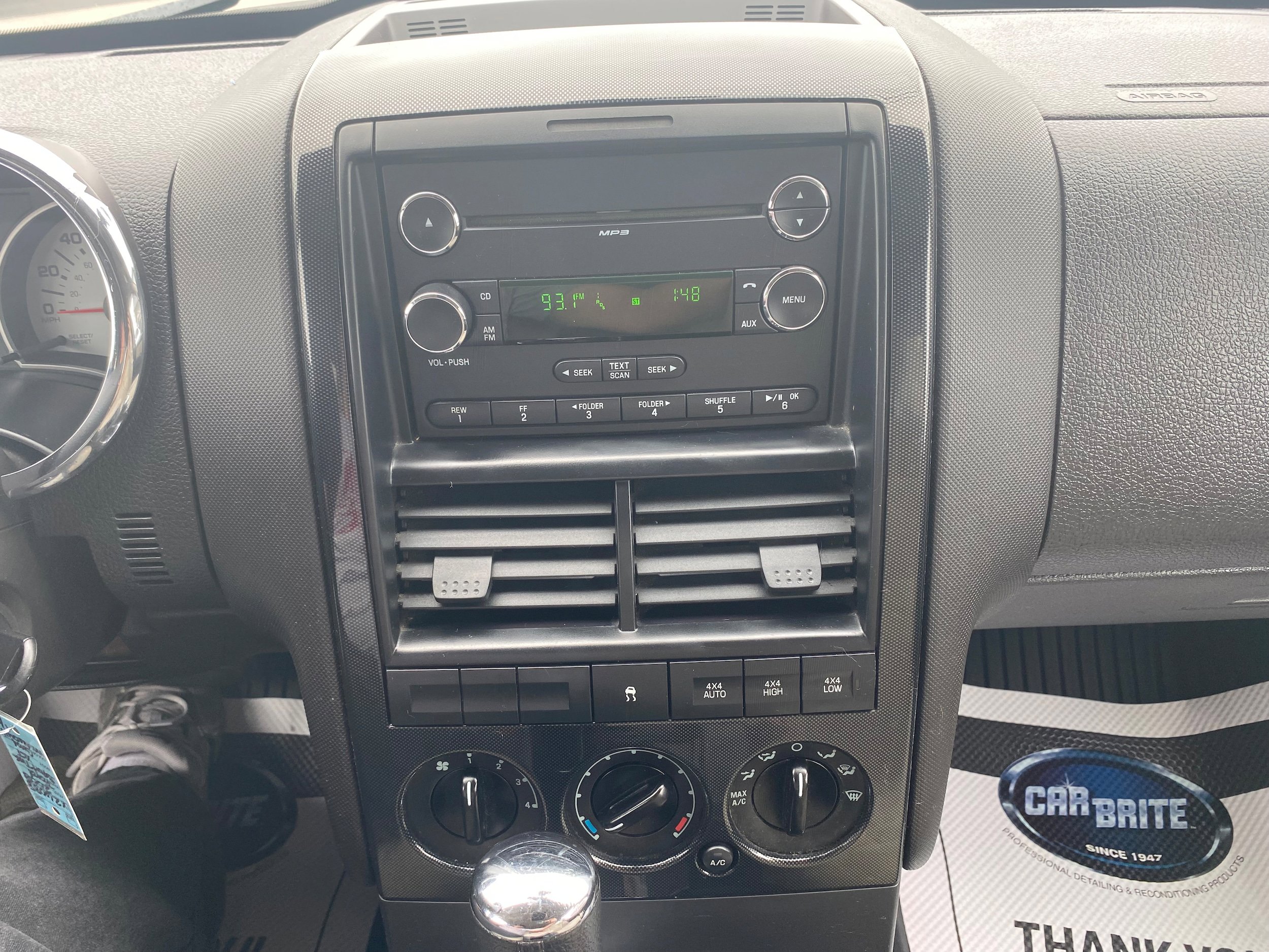 Used 2008 Ford Explorer Sport Trac XLT AWD/4WD image 12