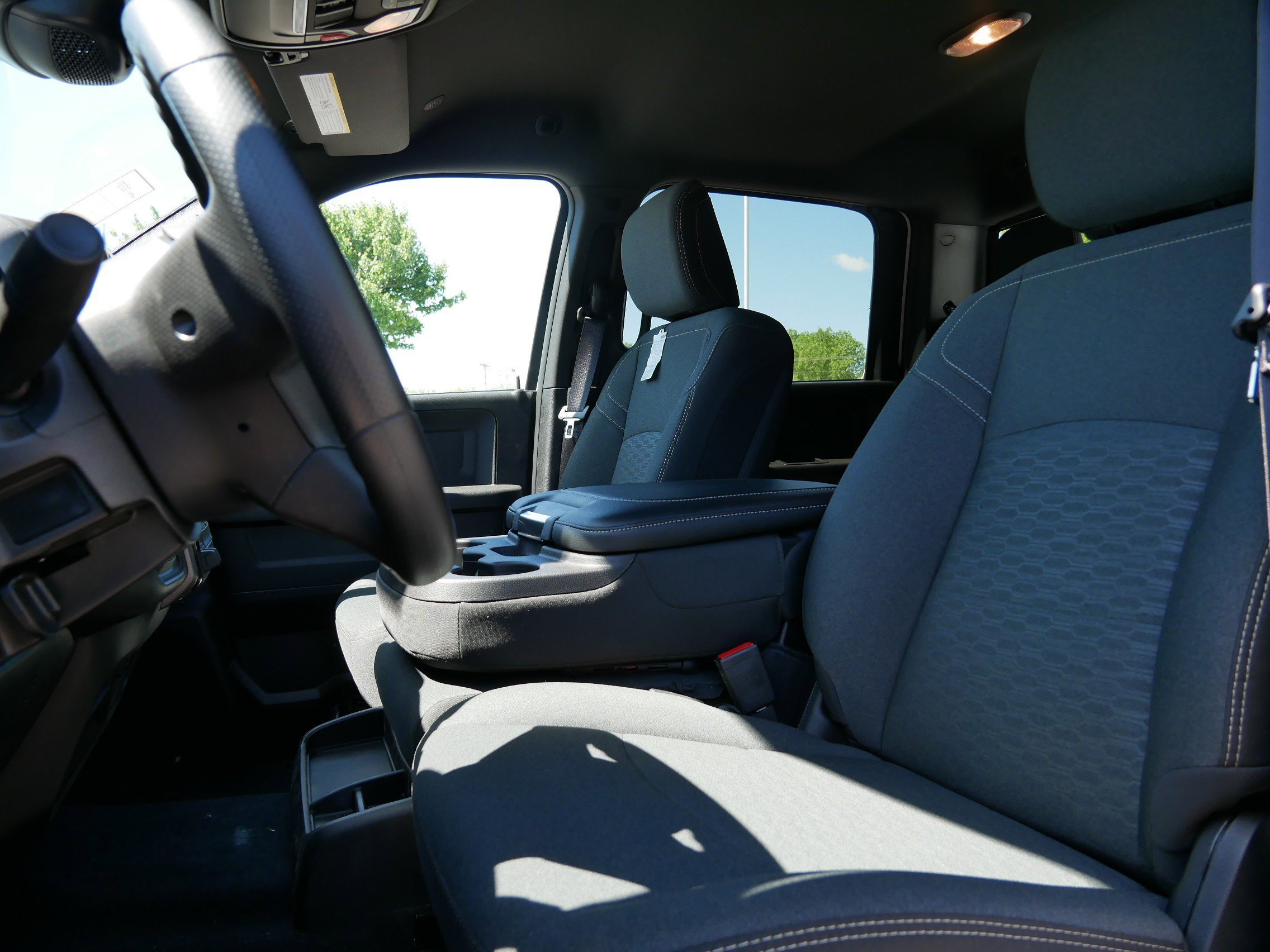 New 2025 RAM 2500 Tradesman AWD/4WD image 9