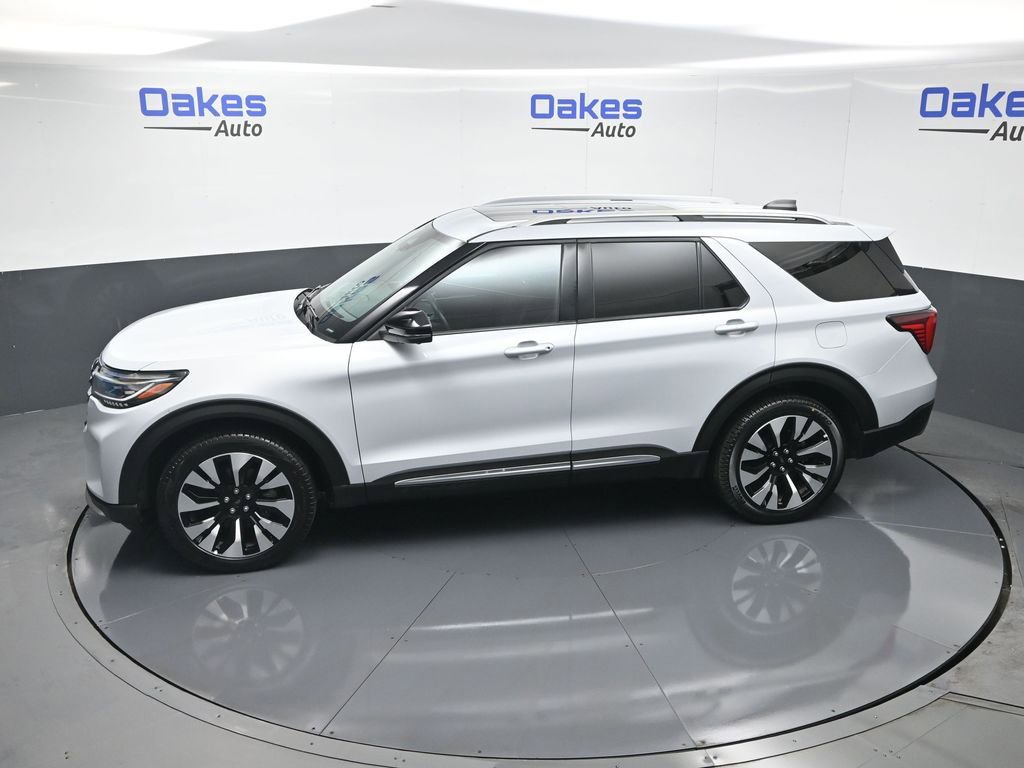 Used 2025 Ford Explorer Platinum w/ LUX Leather Package image 55