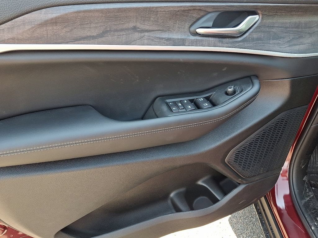 New 2026 Jeep Grand Cherokee Altitude AWD/4WD image 9
