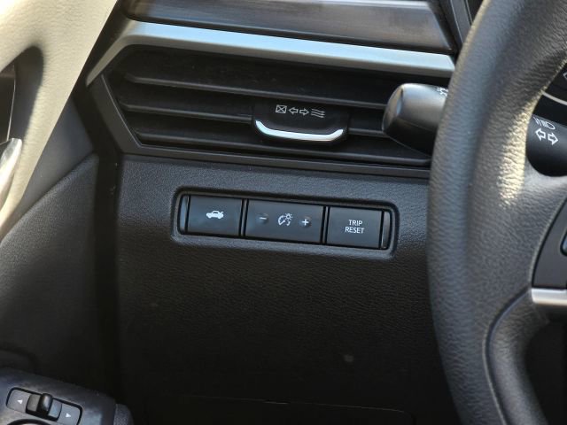 Used 2024 Nissan Altima 2.5 SV image 20