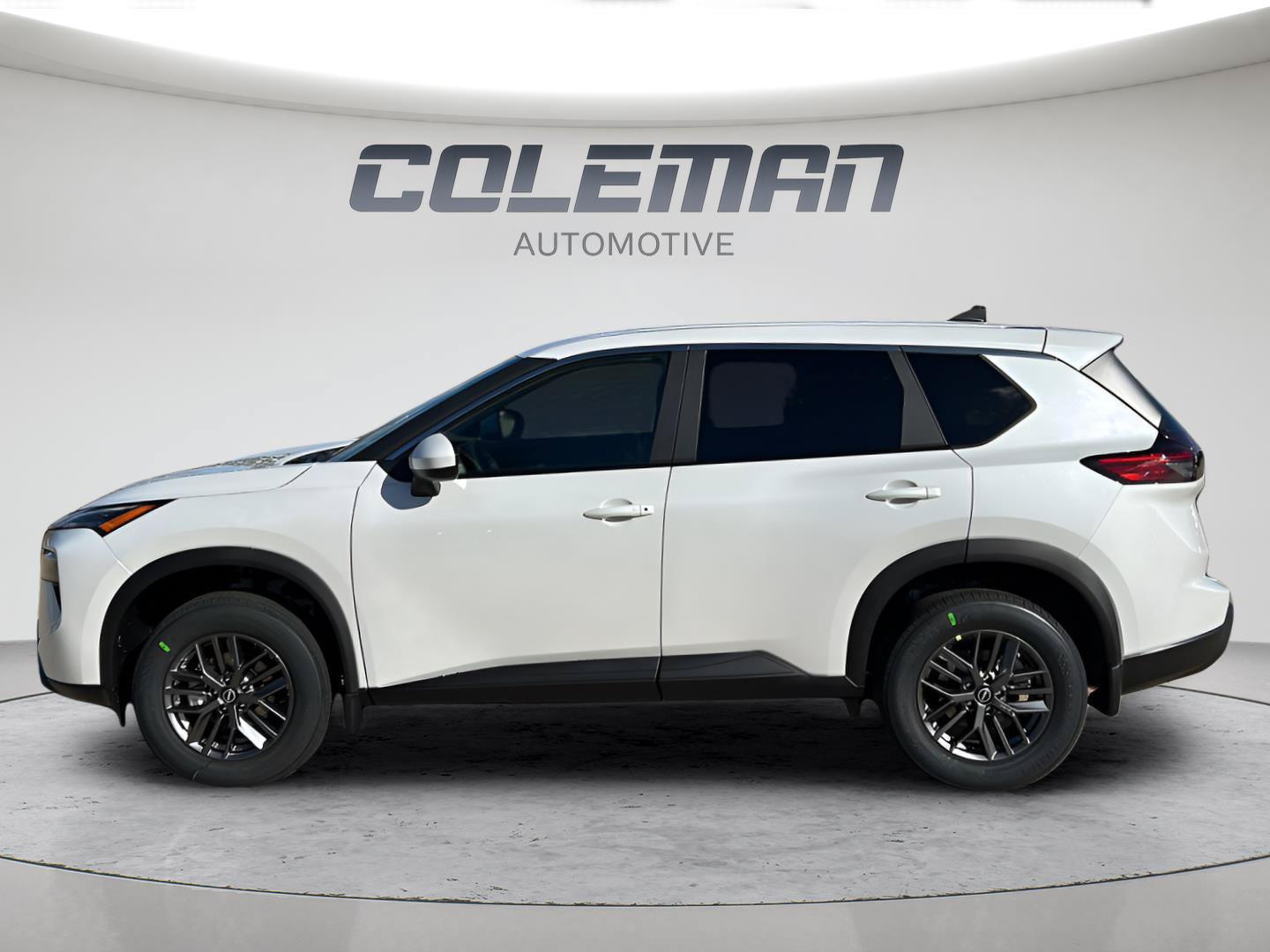 Used 2026 Nissan Rogue SV w/ Cold Weather Package AWD/4WD image 5