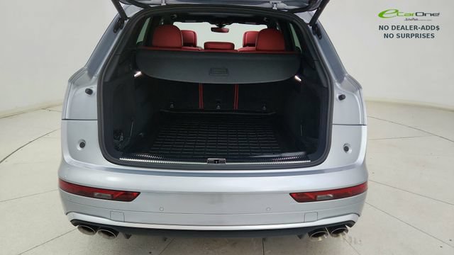 Used 2025 Audi SQ5 Prestige AWD/4WD image 14