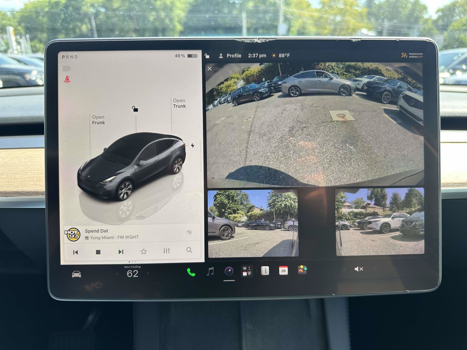 Used 2023 Tesla Model Y Long Range AWD/4WD image 30