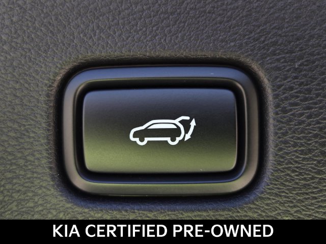 Certified 2026 Kia Sportage EX w/ EX Panorama Roof Package FWD image 11