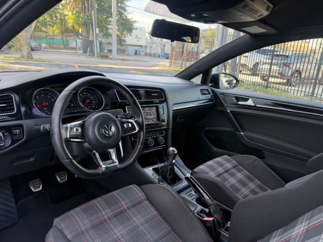 Used 2015 Volkswagen GTI S image 9
