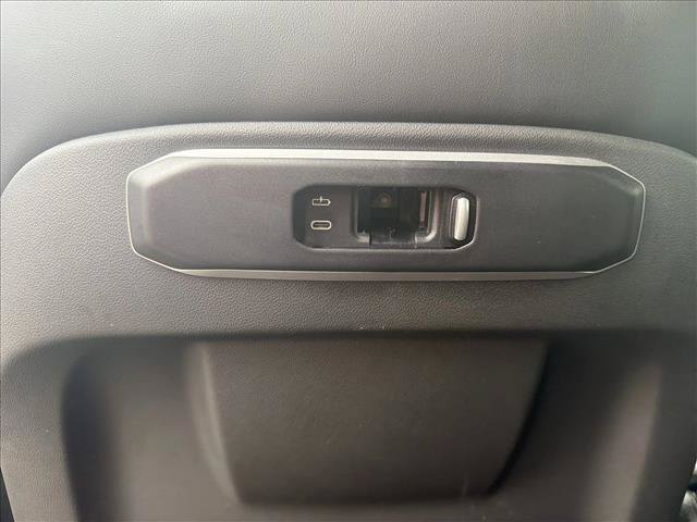 Used 2026 BMW X5 sDrive40i RWD image 18