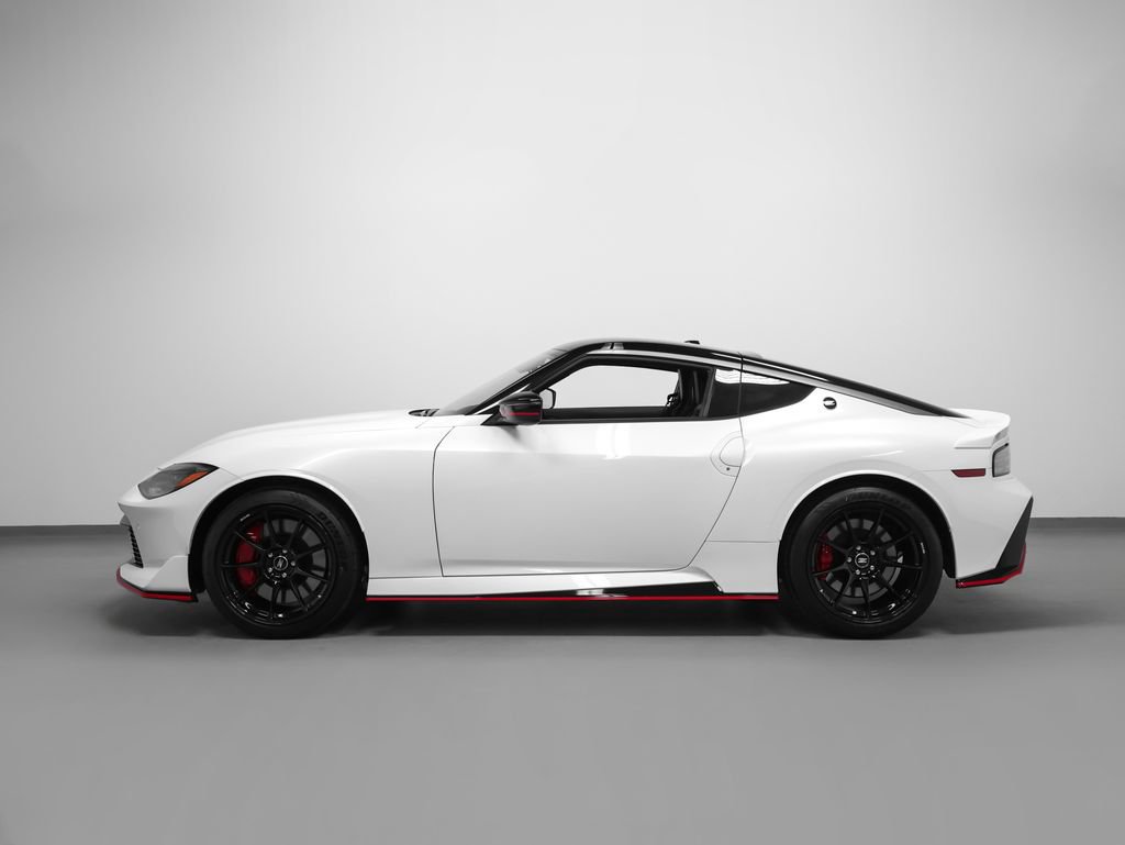 Used 2026 Nissan Z NISMO w/ Floor Mat Package RWD image 55