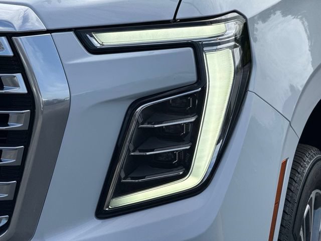New 2026 GMC Yukon XL Denali w/ Denali Reserve Package AWD/4WD image 11