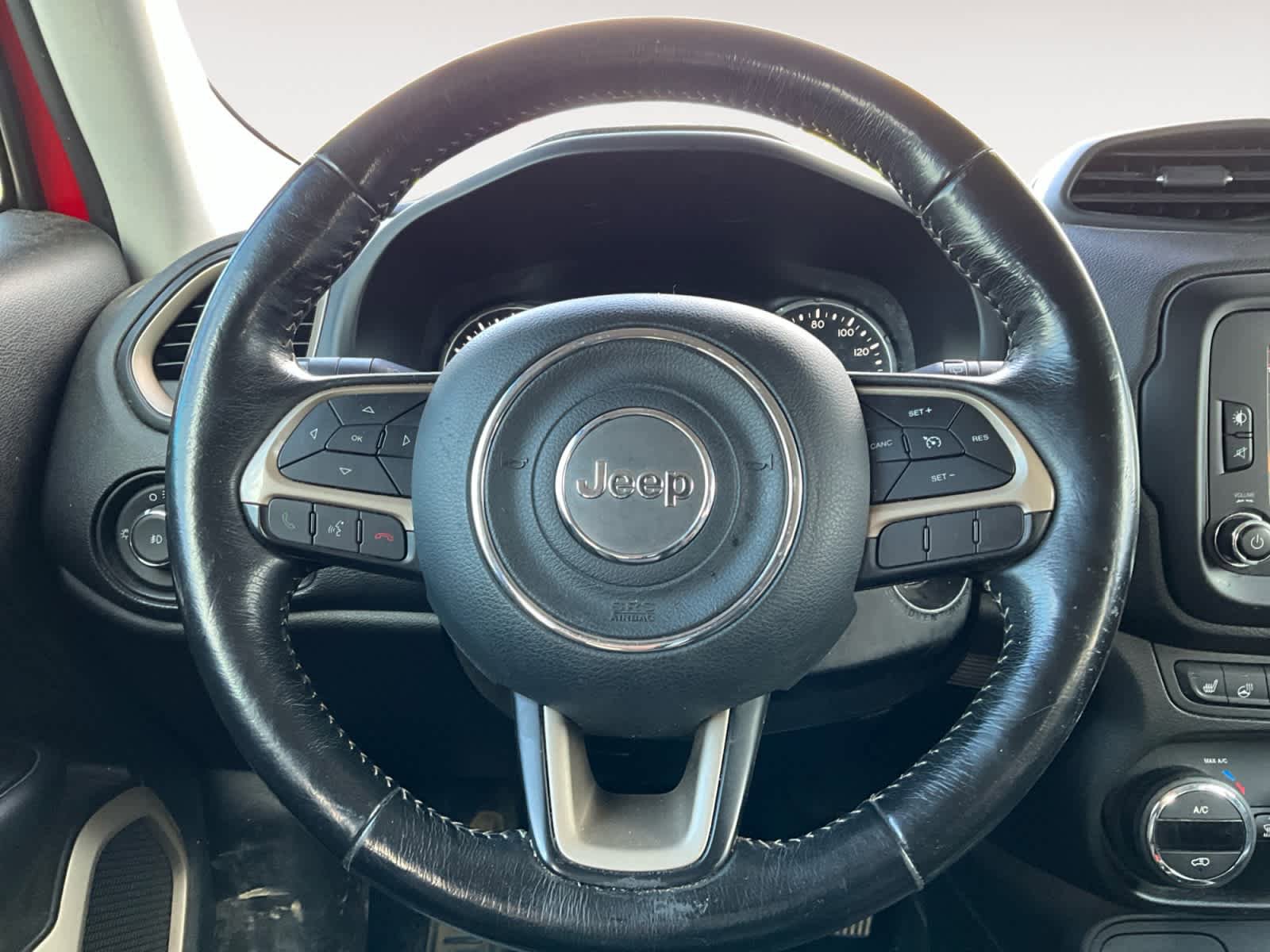 Used 2017 Jeep Renegade Limited AWD/4WD image 14