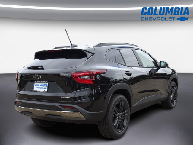 New 2026 Chevrolet Trax ACTIV w/ Sunroof Package FWD image 2