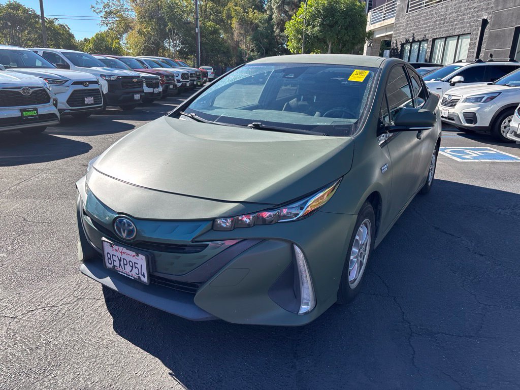 Used 2018 Toyota Prius Prime Premium FWD image 8